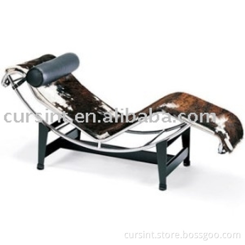 LC4 Chaise Lounge